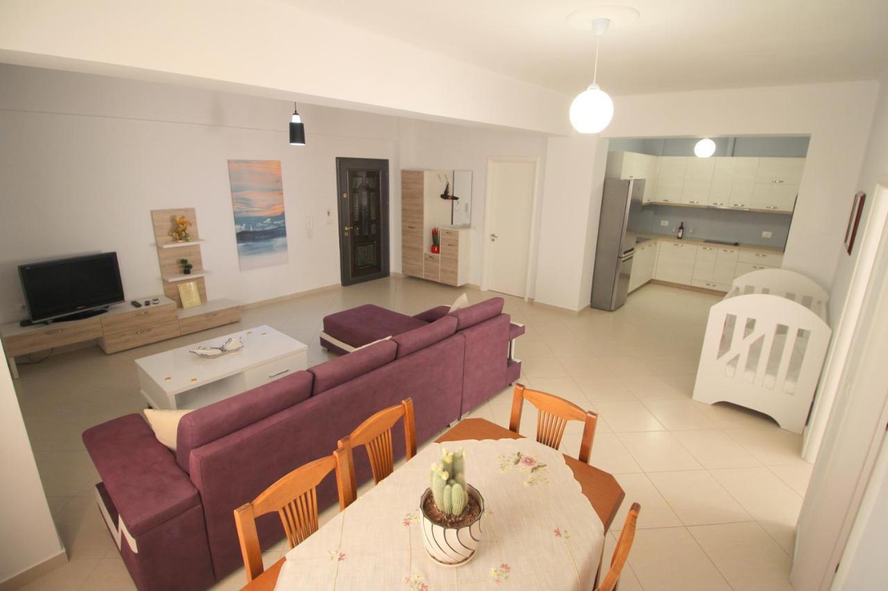Apartments,Vila Bello ซารานเดอ ภายนอก รูปภาพ